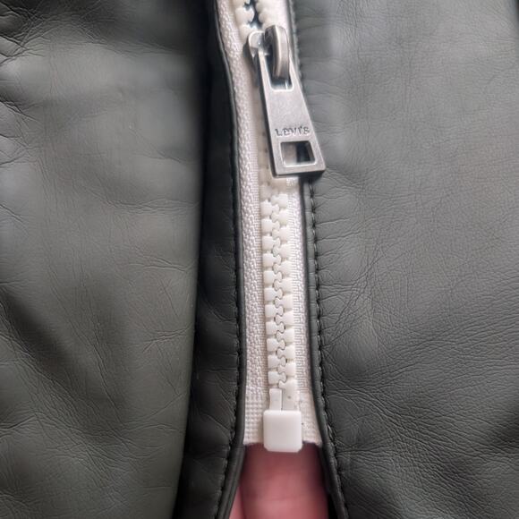 Levi's Rainy Days Rubberized Hooded Rain Jacket in Olive Green, Size Large - Picture 13 of 15